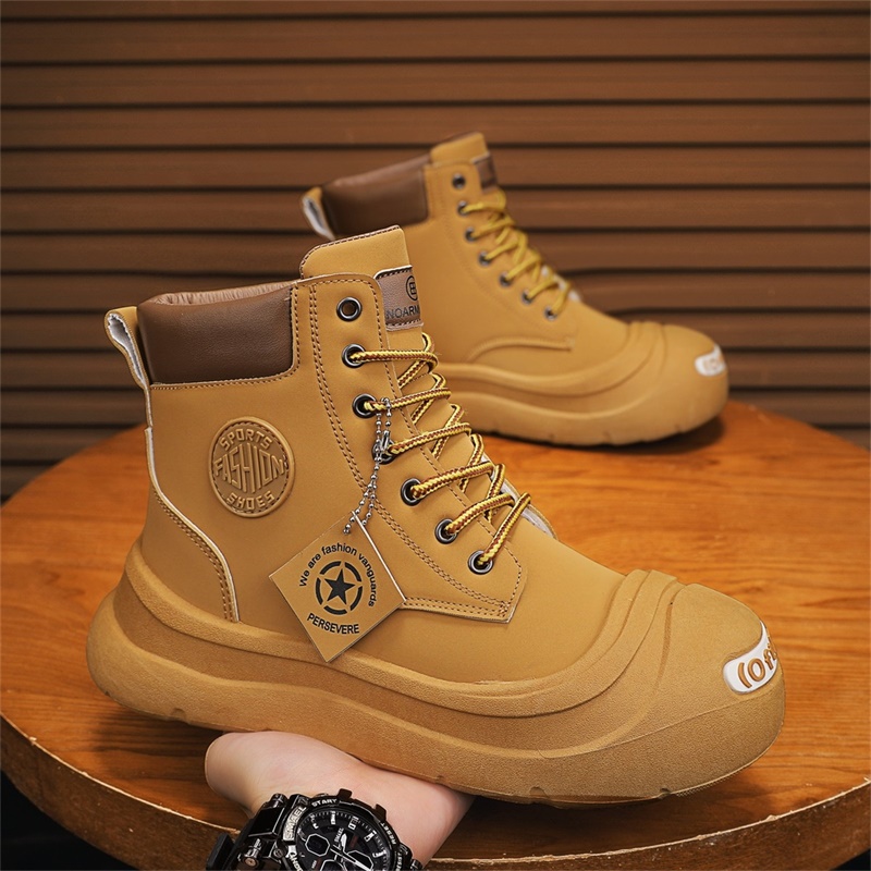 Men Shoes Trends - Pantaloncini Stivaletti Scarpe sportive da uomo