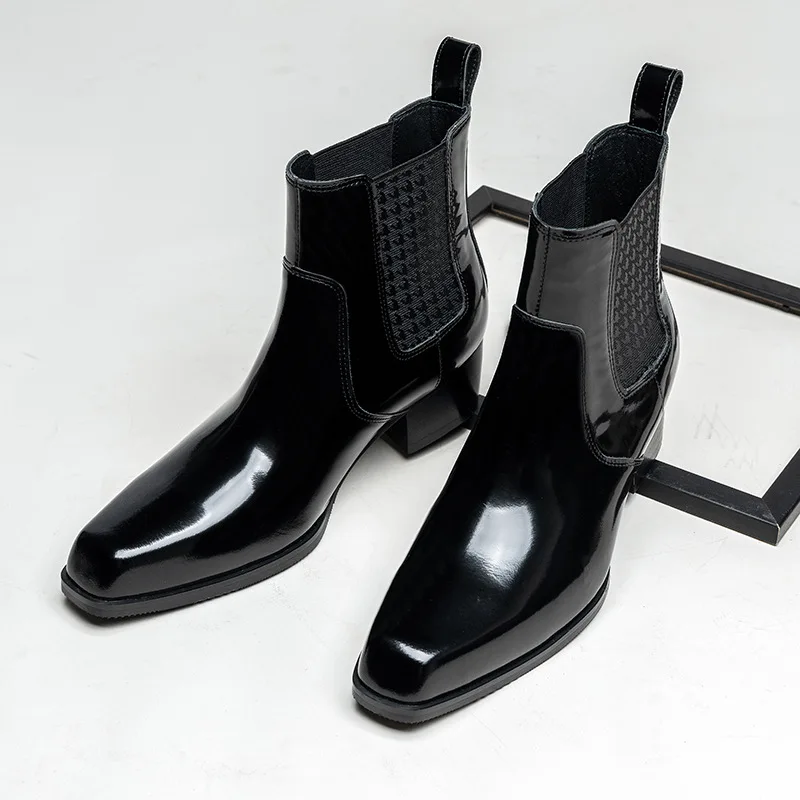 Men Shoes For Wedding - Stivaletti da uomo in pelle verniciata