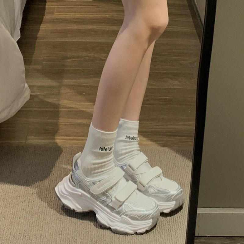 Sandali con Plateau Traforati  - Velcro Strap Sandal recensione e prezzo