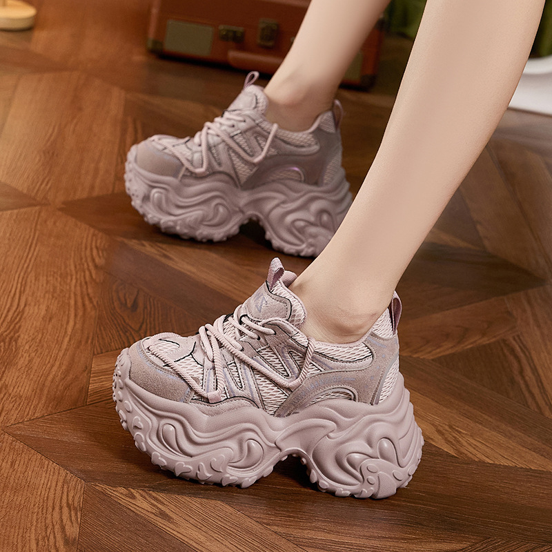 Nuove Sneakers con Suola Alta  - Mesh Trainer Breathable recensione e prezzo