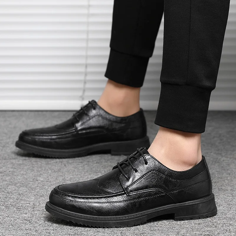 Scarpe casual da uomo in pelle - Men Shoes Louboutin recensione e prezzo