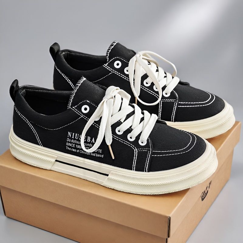 Scarpe Piatte Intrecciate per  - Men'S Shoes For Gym recensione e prezzo
